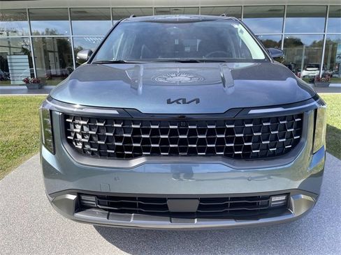 New 2026 Kia Carnival SX w/ SX Dark Edition Package image 4