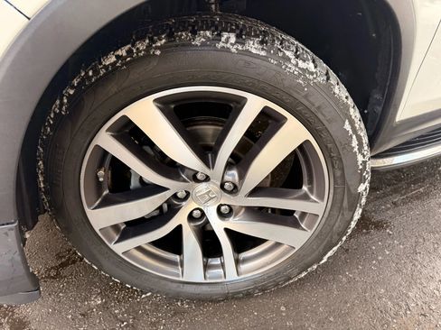 Used 2018 Honda Pilot Touring image 41