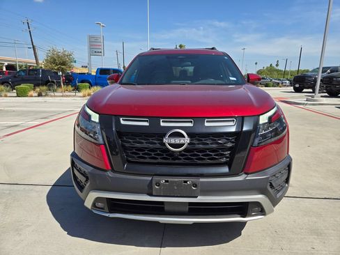 Used 2023 Nissan Pathfinder Rock Creek AWD/4WD image 8