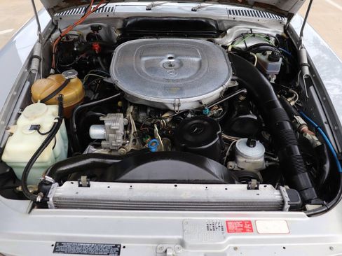 Used 1987 Mercedes-Benz 560 SL image 30