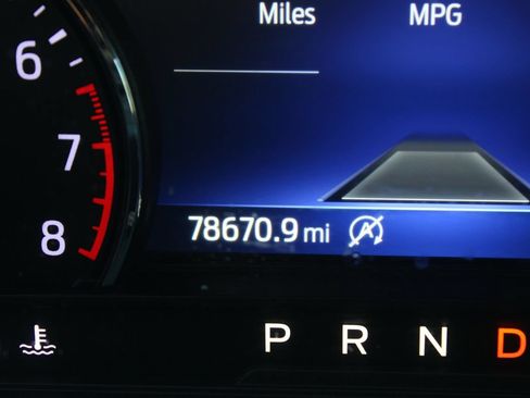 Used 2020 Ford Explorer Limited RWD image 38