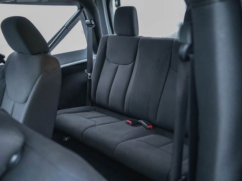 Used 2015 Jeep Wrangler Sport w/ Quick Order Package 24S image 17