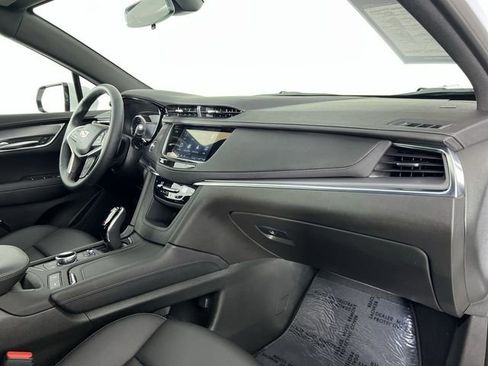 Used 2026 Cadillac XT5 Luxury FWD image 29