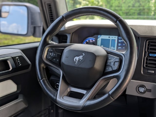 Used 2022 Ford Bronco Black Diamond AWD/4WD image 14