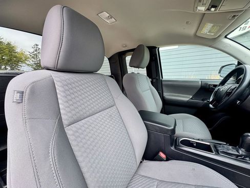 Used 2021 Toyota Tacoma SR image 17