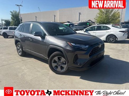 Used 2025 Toyota RAV4 XLE w/ Weather Package AWD/4WD image 1