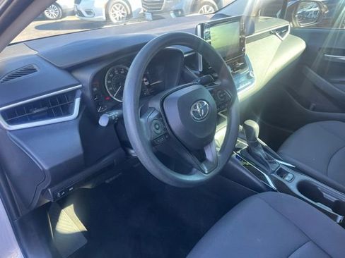 Used 2020 Toyota Corolla LE image 17