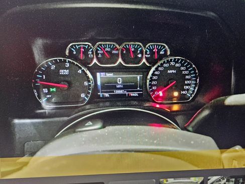 Used 2018 Chevrolet Silverado 1500 LT w/ LT Eassist Package RWD image 21