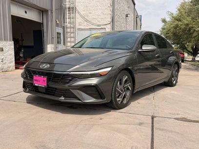 Used 2024 Hyundai Elantra Limited