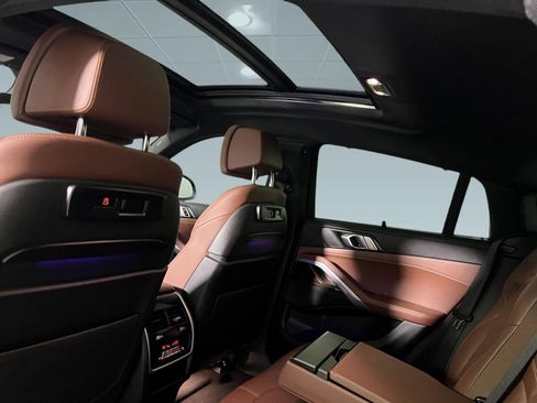 Used 2023 BMW X6 xDrive40i w/ Executive Package image 32