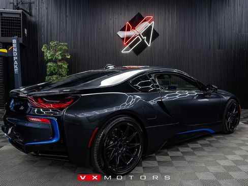 Used 2014 BMW i8 AWD/4WD image 2