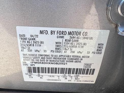 Used 2022 Ford Explorer XLT AWD/4WD image 49