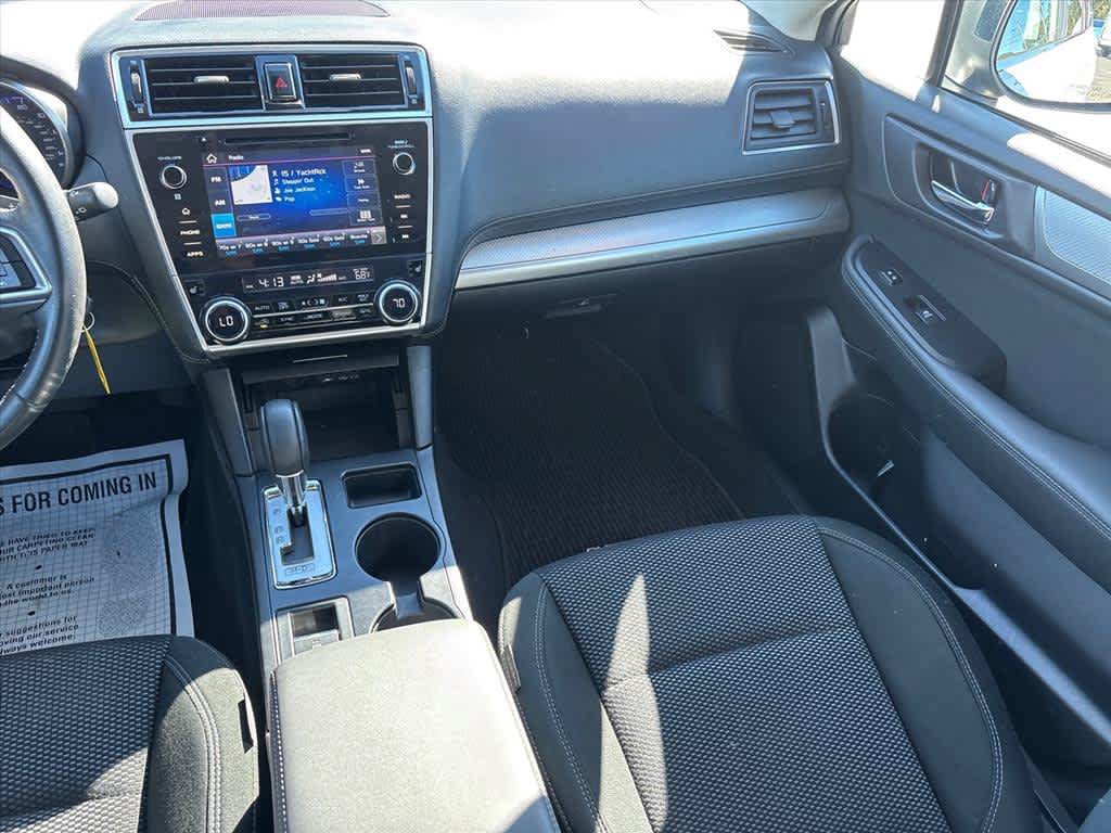 Used 2019 Subaru Outback 2.5i Premium AWD/4WD image 5
