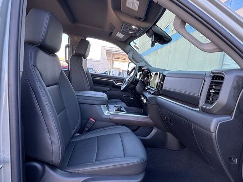 Used 2026 GMC Sierra 2500 SLT w/ SLT Premium Package image 26