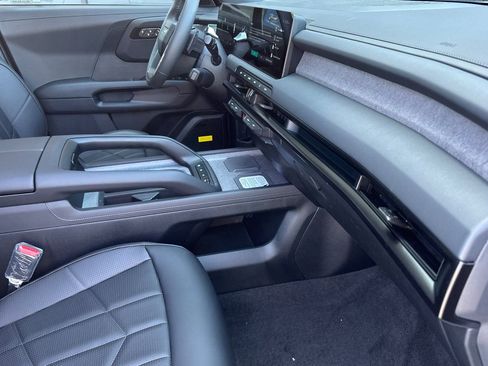 New 2027 Kia Telluride SX X-Line AWD/4WD image 17