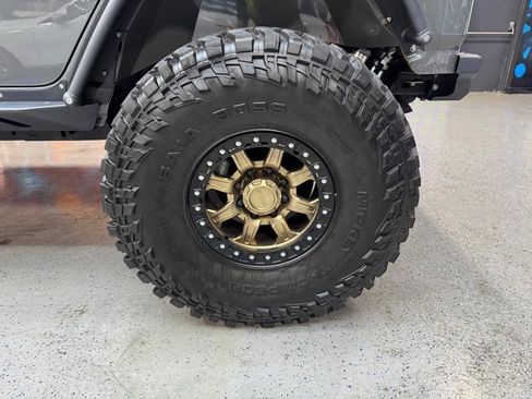 Used 2019 Jeep Wrangler Unlimited Rubicon AWD/4WD image 48