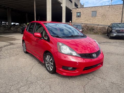Used 2013 Honda Fit Sport image 17