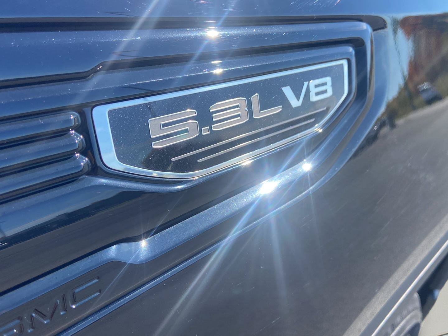 Used 2019 GMC Sierra 1500 Elevation w/ Elevation Convenience Package AWD/4WD image 10