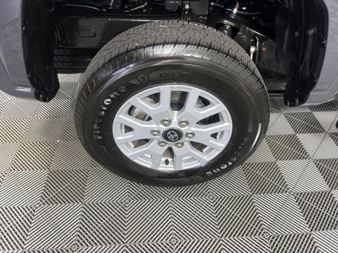 Certified 2025 Toyota Tacoma SR5 image 26