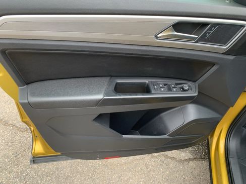 Used 2018 Volkswagen Atlas SE AWD/4WD image 9