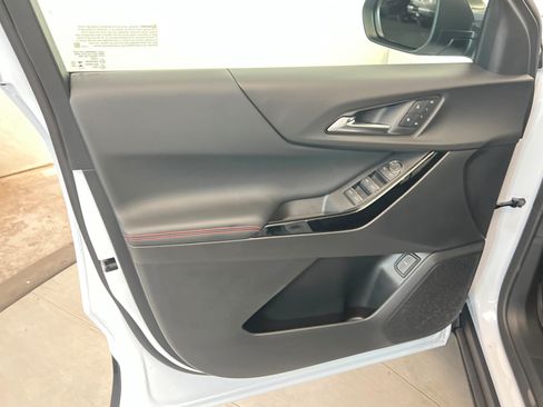 New 2027 Chevrolet Equinox RS w/ Safety and Technology Package FWD image 16