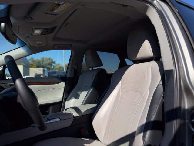 Used 2018 Lexus RX 350 AWD w/ Premium Package image 17