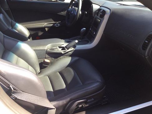 Used 2007 Chevrolet Corvette Convertible w/ Preferred Equipment Group image 26