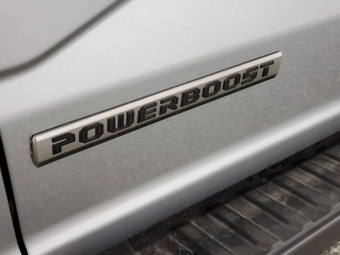 New 2025 Ford F150 XLT w/ Equipment Group 302A MID image 28