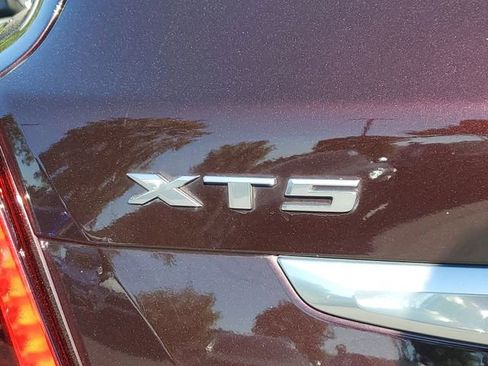 Used 2020 Cadillac XT5 Luxury w/ LPO, Floor Liner Package FWD image 7