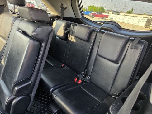 Used 2014 Toyota Highlander XLE AWD/4WD image 9