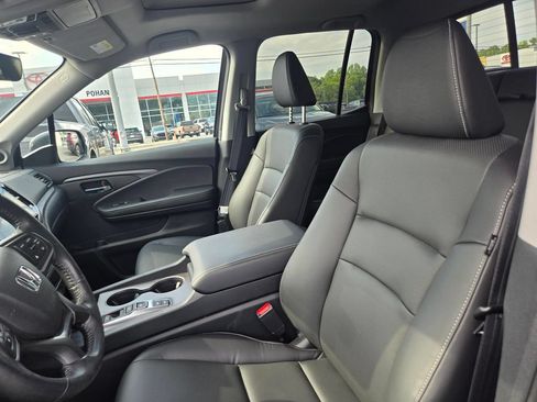 Used 2025 Honda Ridgeline RTL image 9