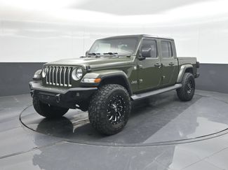 Used 2022 Jeep Gladiator Overland w/ Popular Equipment Package AWD/4WD video 1