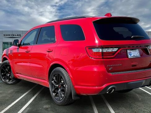 Used 2021 Dodge Durango R/T w/ Tow 'N Go Package AWD/4WD image 10