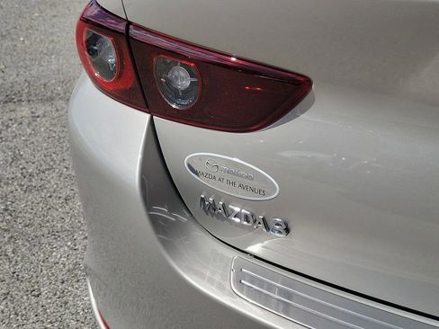 New 2026 MAZDA MAZDA3 2.5 S Sedan w/ Preferred Pkg image 7