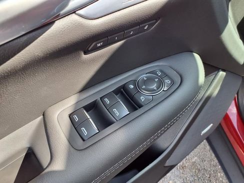 New 2025 Cadillac XT5 Premium Luxury image 28