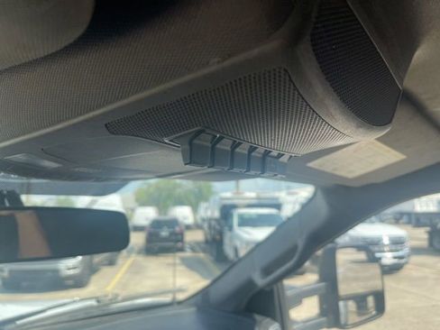 Used 2017 Ford F550 XLT image 33