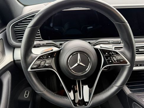 Used 2024 Mercedes-Benz GLS 450 4MATIC image 14