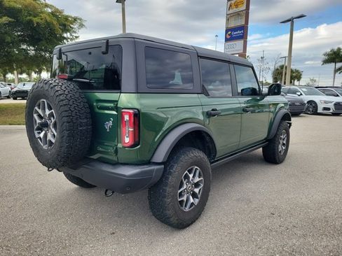 Used 2022 Ford Bronco Badlands image 7