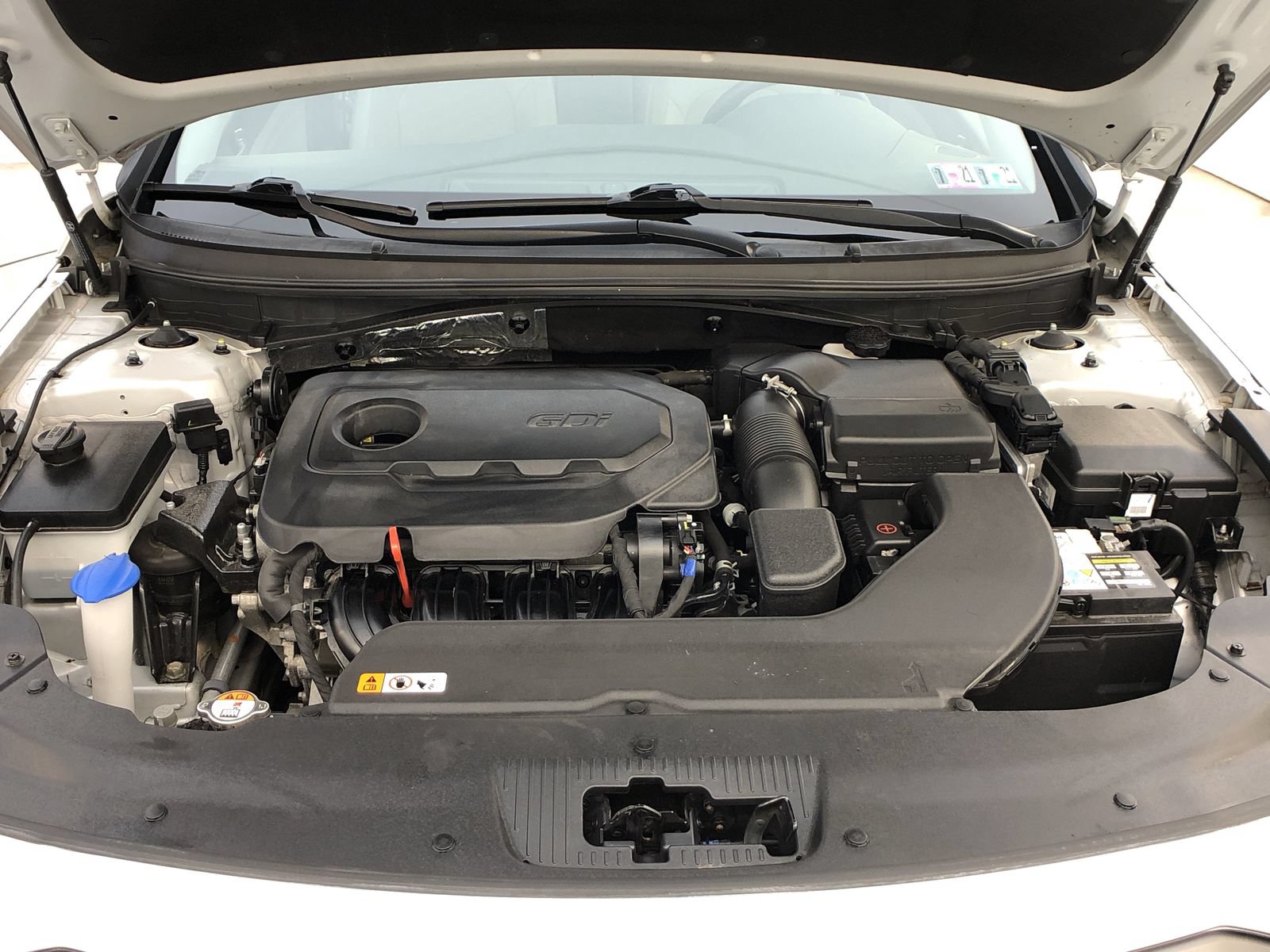 Used 2017 Hyundai Sonata Sport w/ Value Edition Package 02 FWD image 3