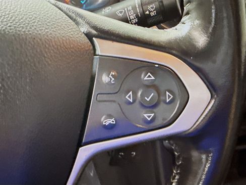 Used 2020 Chevrolet Colorado LT w/ LT Convenience Package RWD image 15