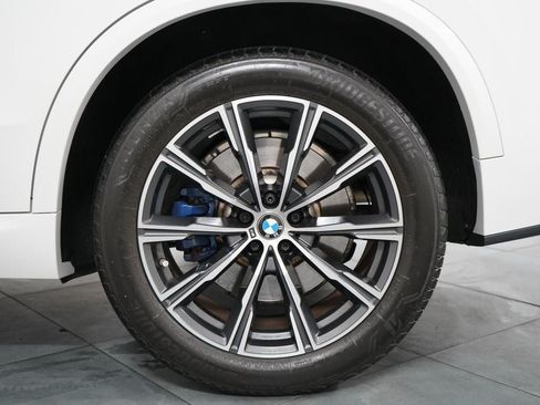 Used 2023 BMW X5 M50i w/ Executive Package AWD/4WD image 36