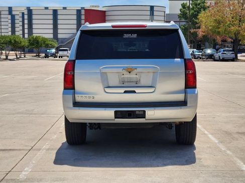 Used 2019 Chevrolet Tahoe LS RWD image 6