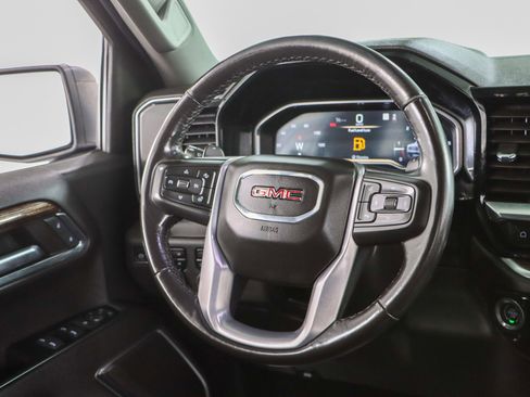 Used 2023 GMC Sierra 1500 Elevation w/ X31 Off-Road Package AWD/4WD image 13
