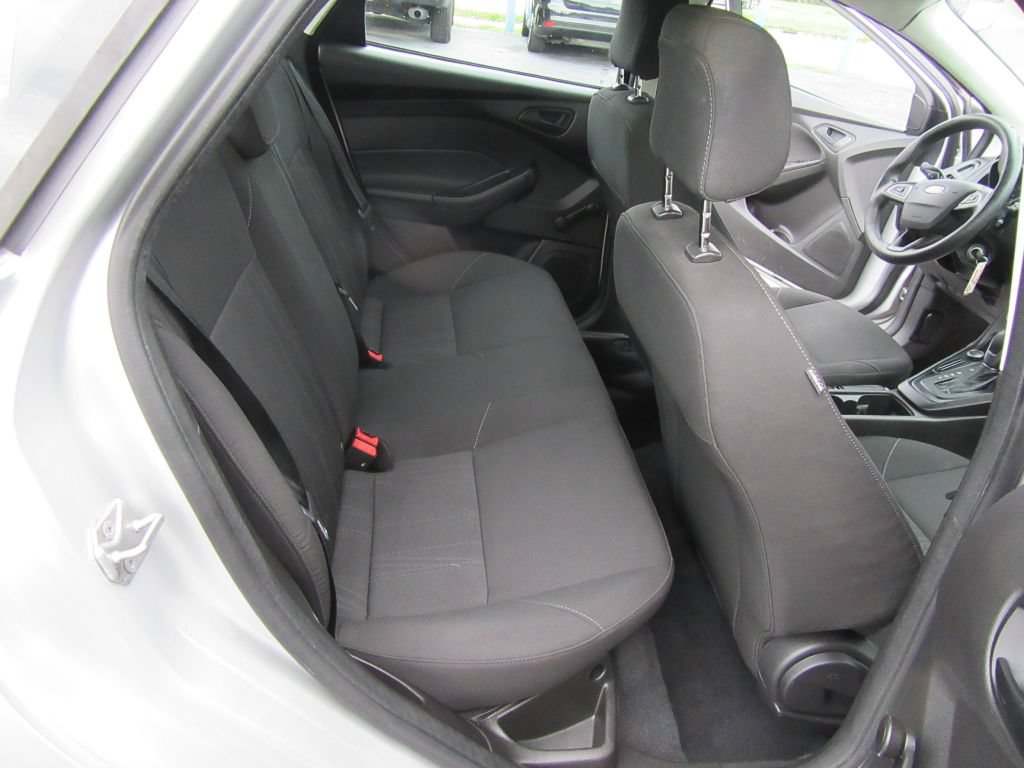 Used 2016 Ford Focus S FWD image 10