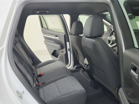 Used 2025 GMC Terrain Elevation image 27