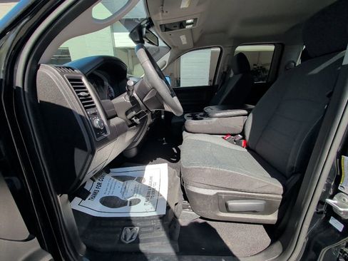 Used 2022 RAM 1500 Express w/ Wheel & Sound Group AWD/4WD image 10