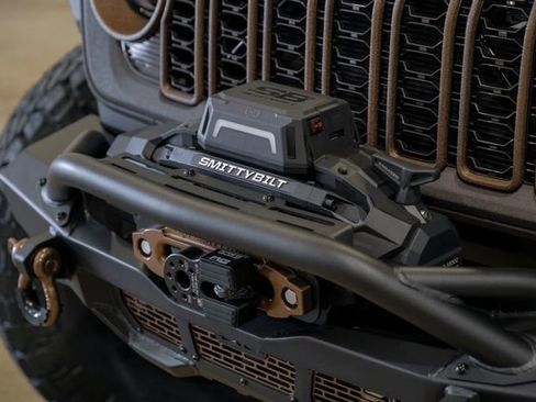 Used 2025 Jeep Gladiator Sport image 15