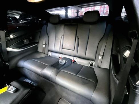 Used 2019 BMW 430i Coupe image 19