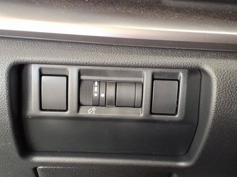 Used 2025 Subaru Impreza 2.0i AWD/4WD image 11