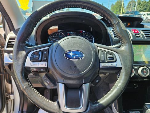 Used 2017 Subaru Forester 2.5i Touring AWD/4WD image 23